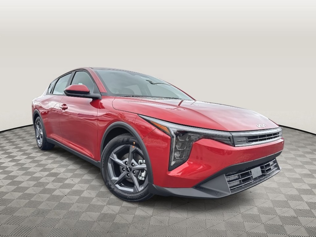 New 2026 Kia K4 LXS Sedan