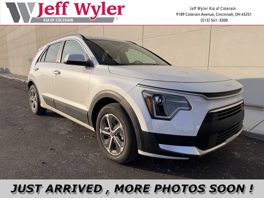 Certified 2024 Kia Niro LX SUV