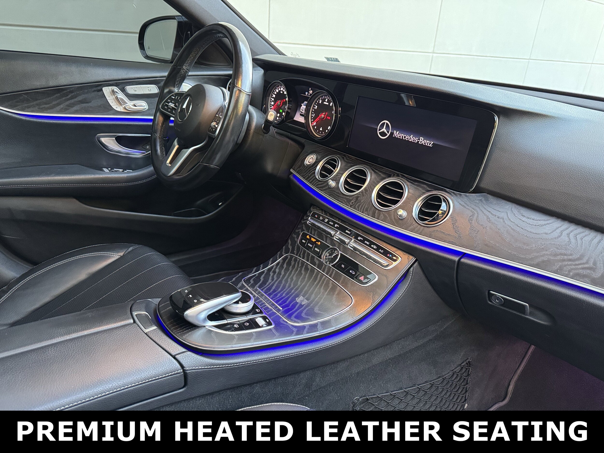 2019 Mercedes Benz E 300 4MATIC Sedan photo 2