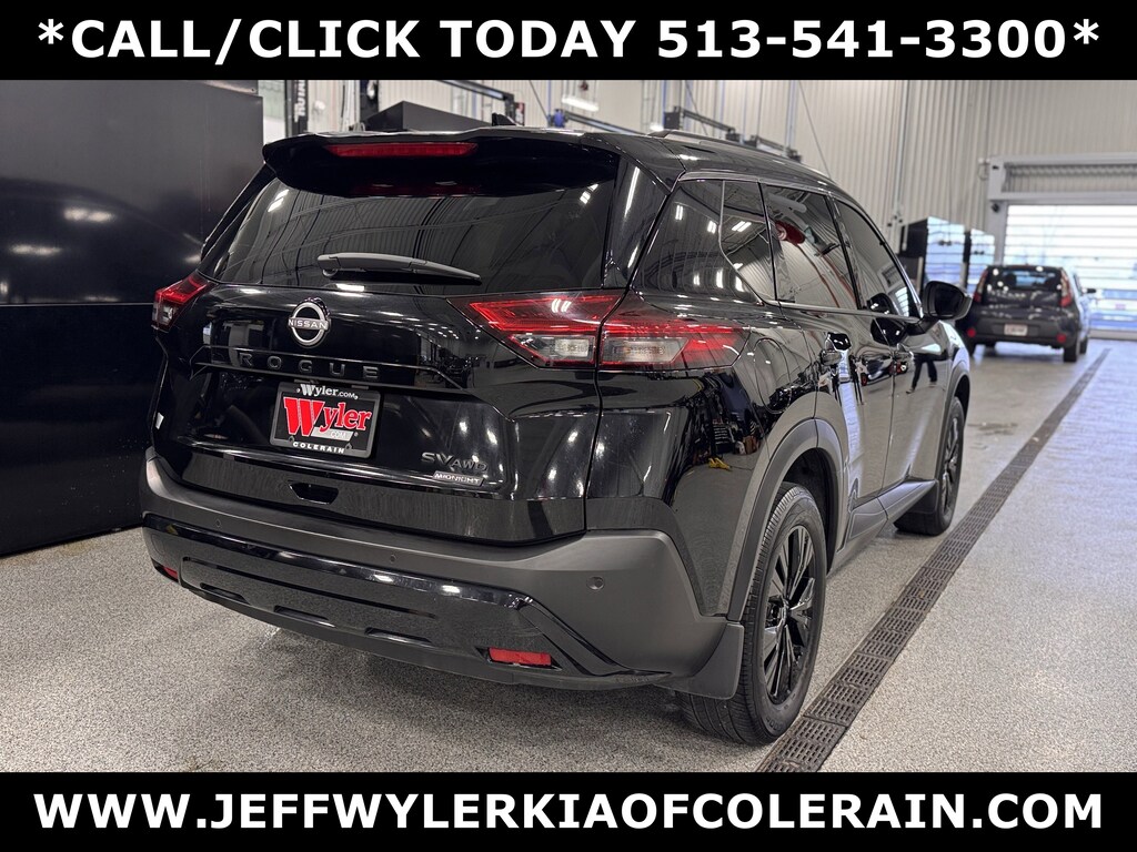 Used 2023 Nissan Rogue SV SUV