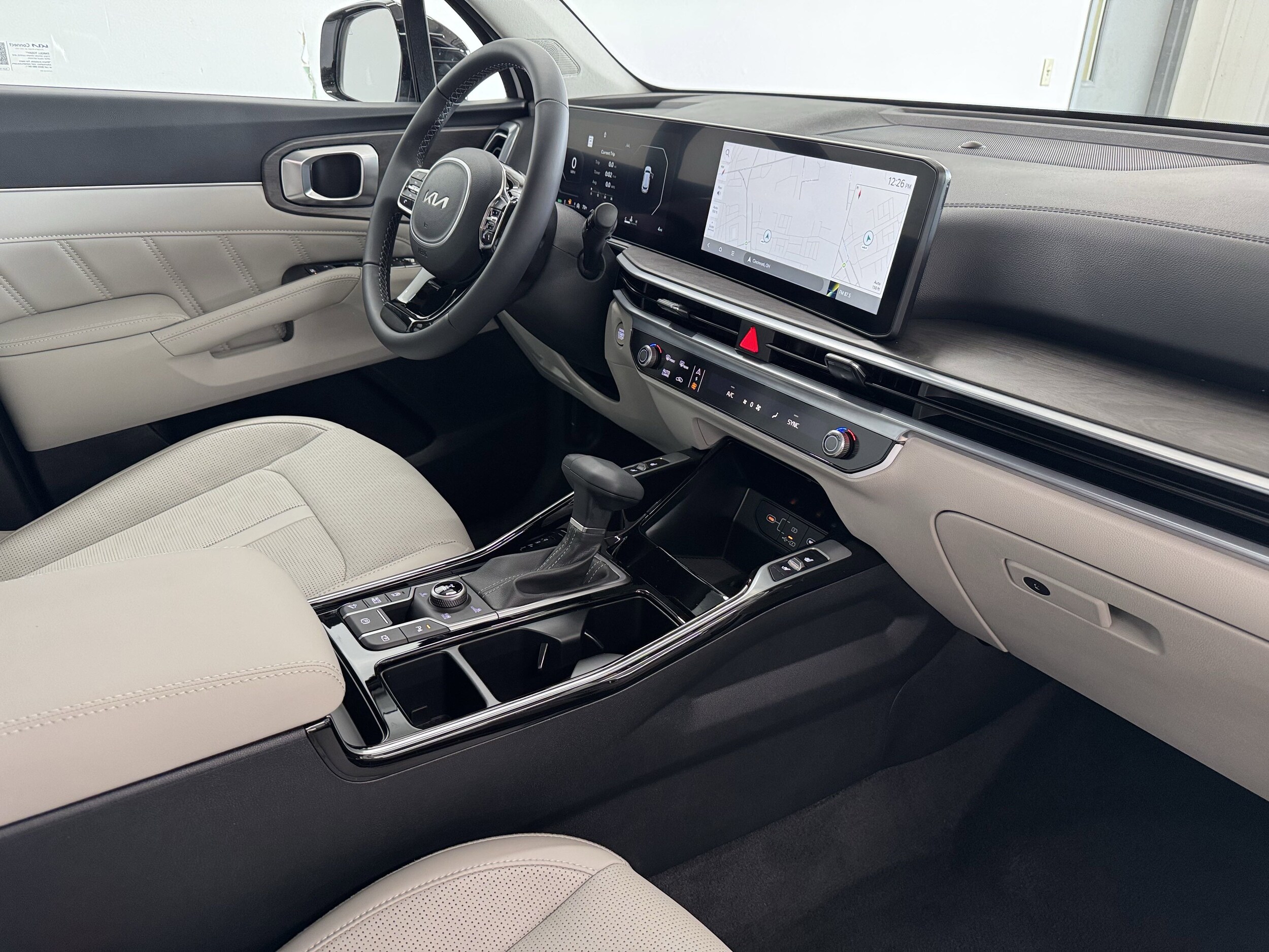 2025 Kia Sorento X-Line SX photo 4
