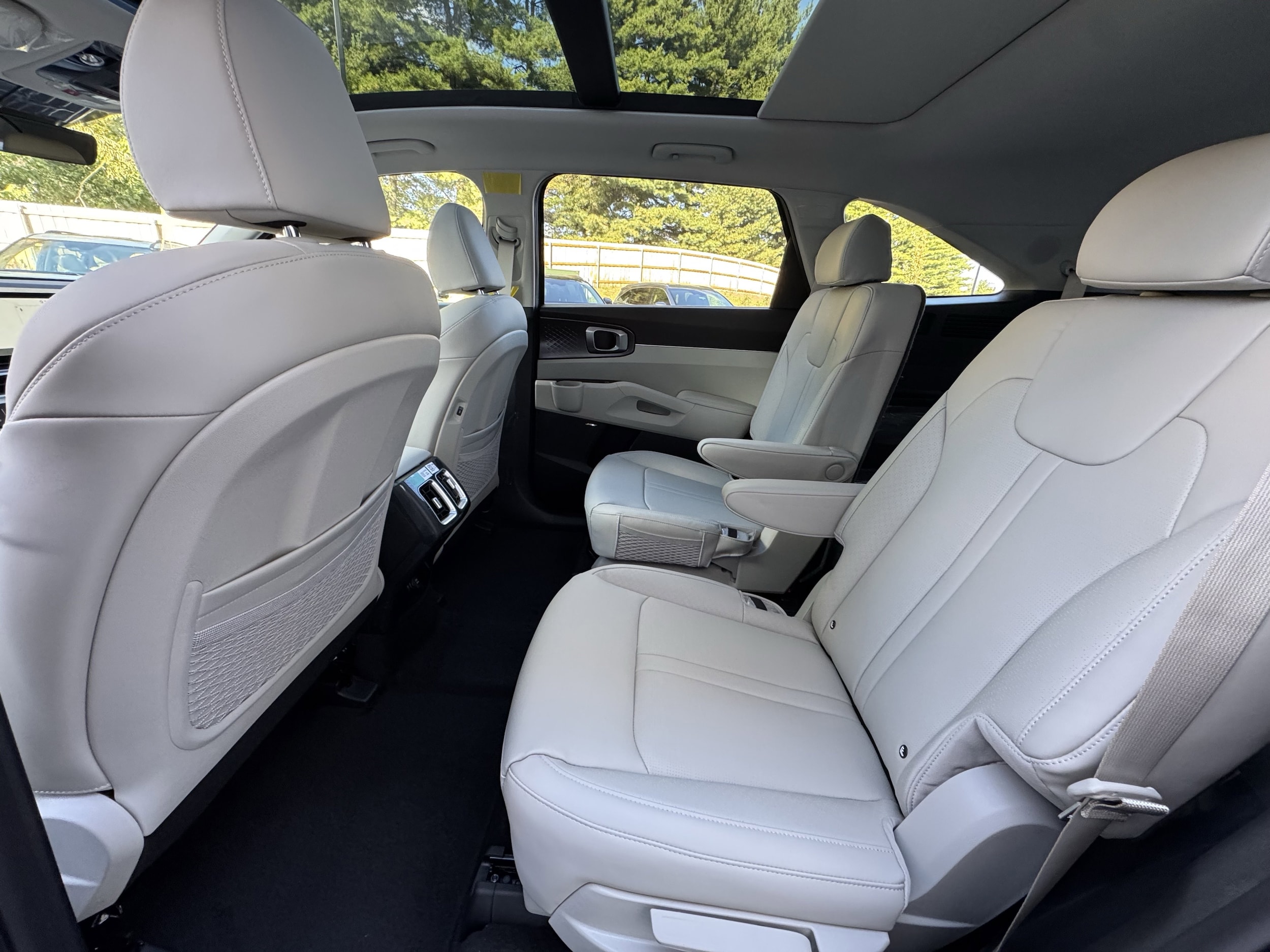 2026 Kia Sorento EX Hybrid - Photo 22