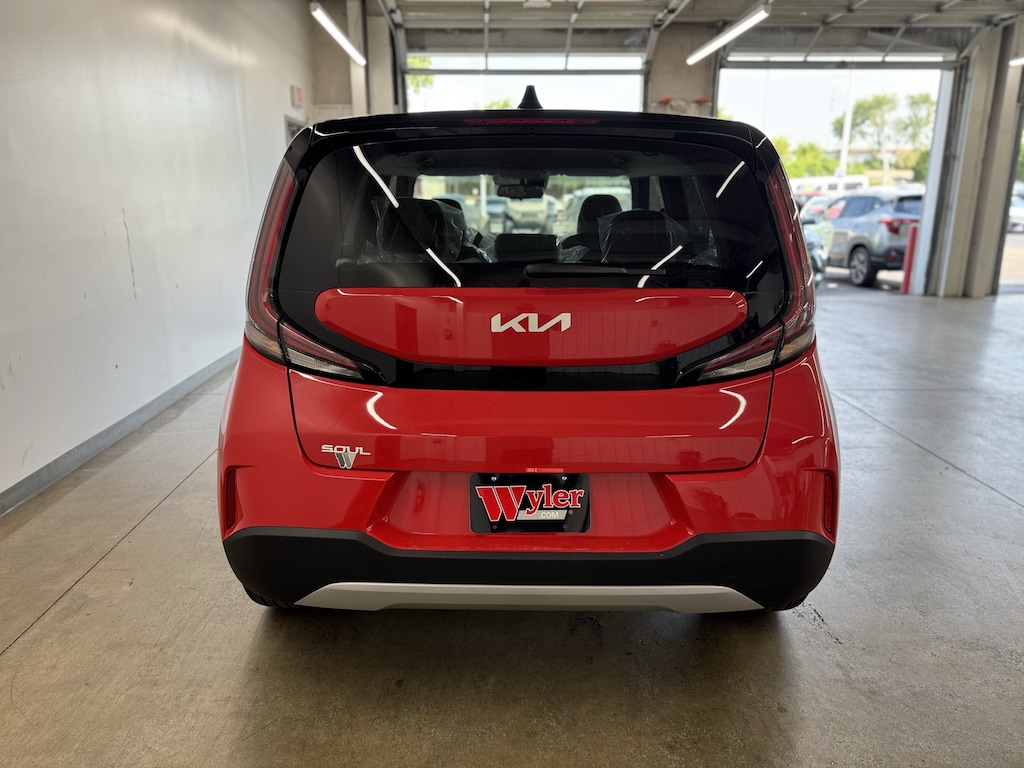 New 2025 Kia Soul EX Hatchback