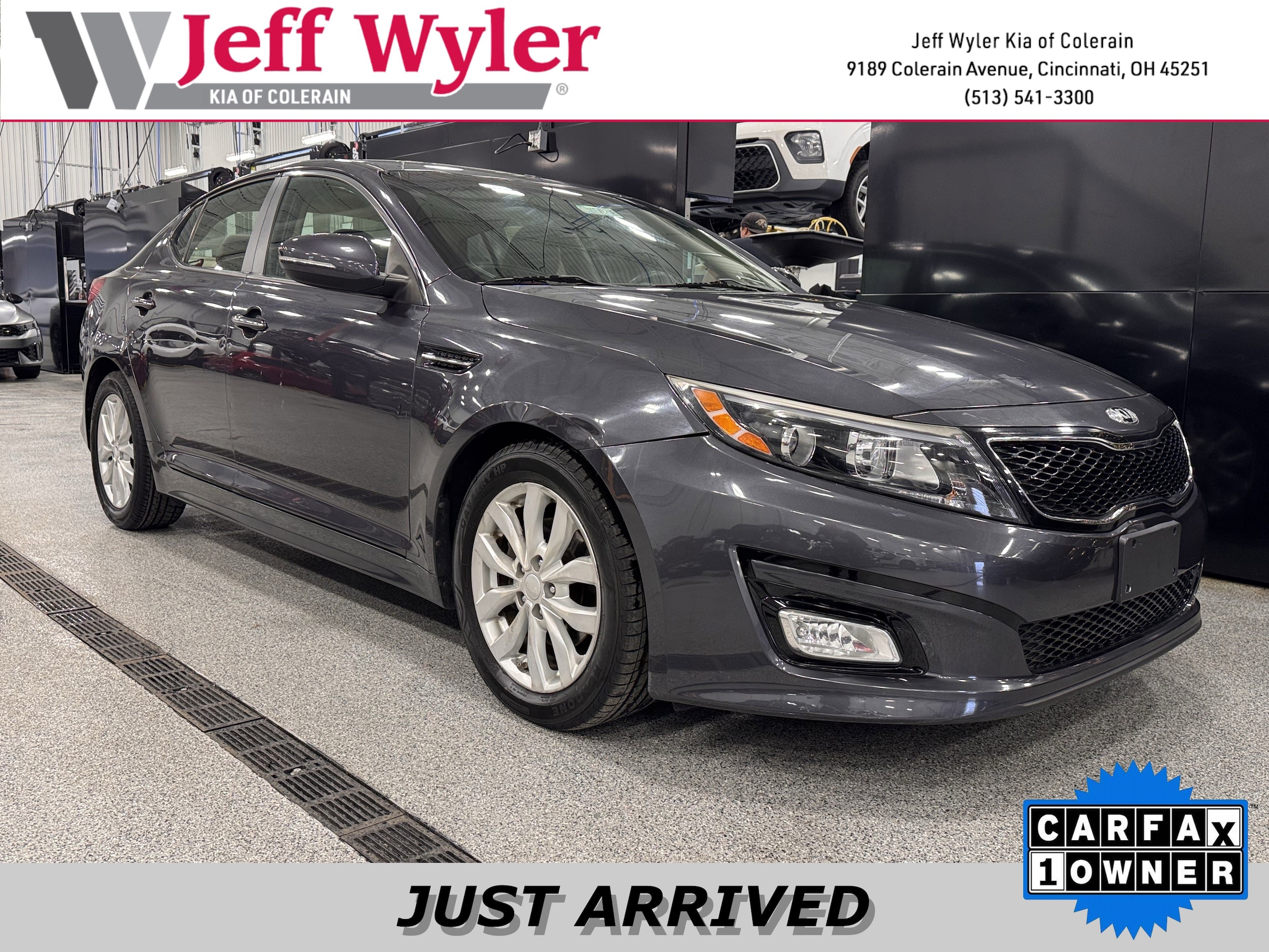 2015 Kia Optima LX's photo