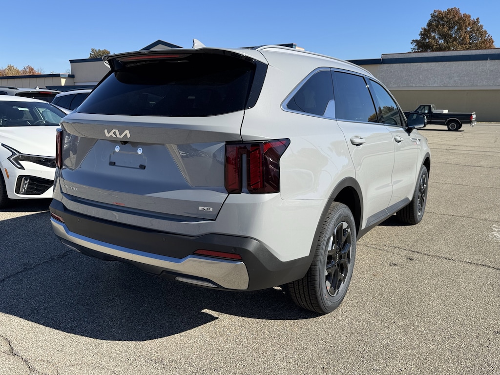 New 2026 Kia Sorento S SUV