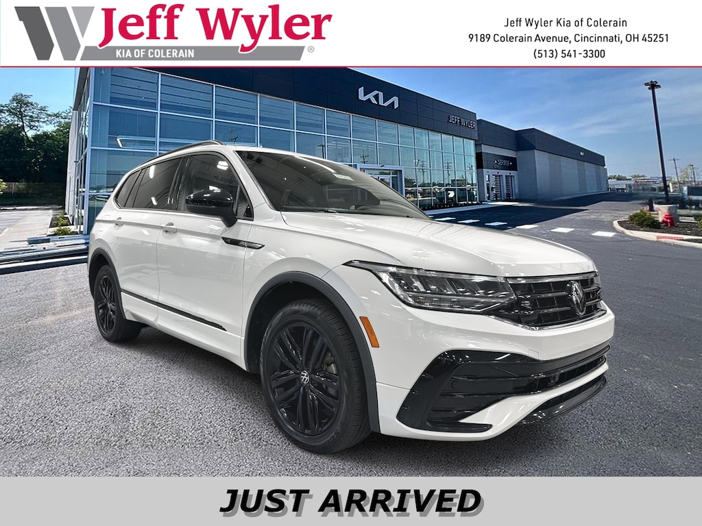 Used 2022 Volkswagen Tiguan 2.0T SE R-Line Black SUV