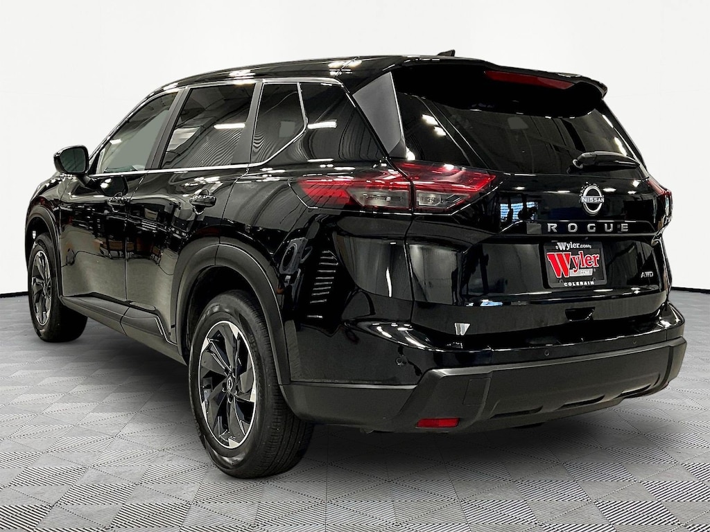 Used 2026 Nissan Rogue SV SUV