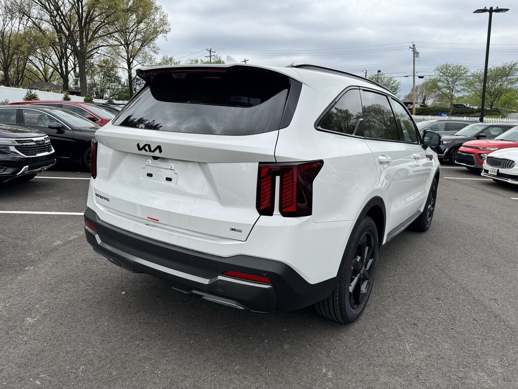 New 2026 Kia Sorento Hybrid X-Line SX Prestige SUV