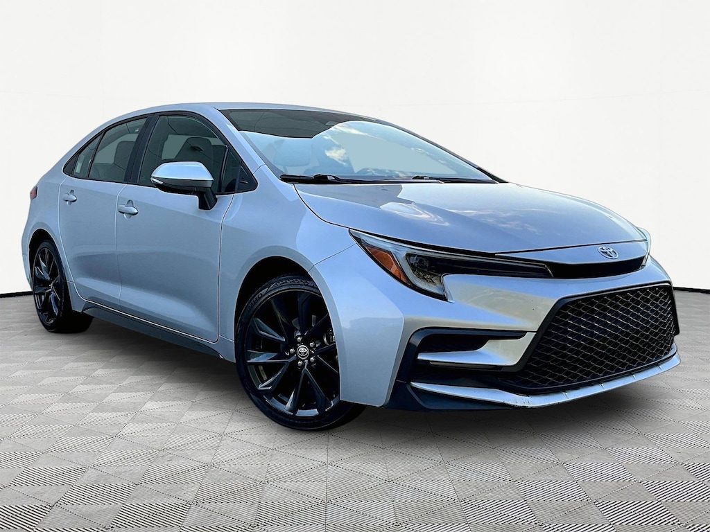 Used 2024 Toyota Corolla SE Sedan