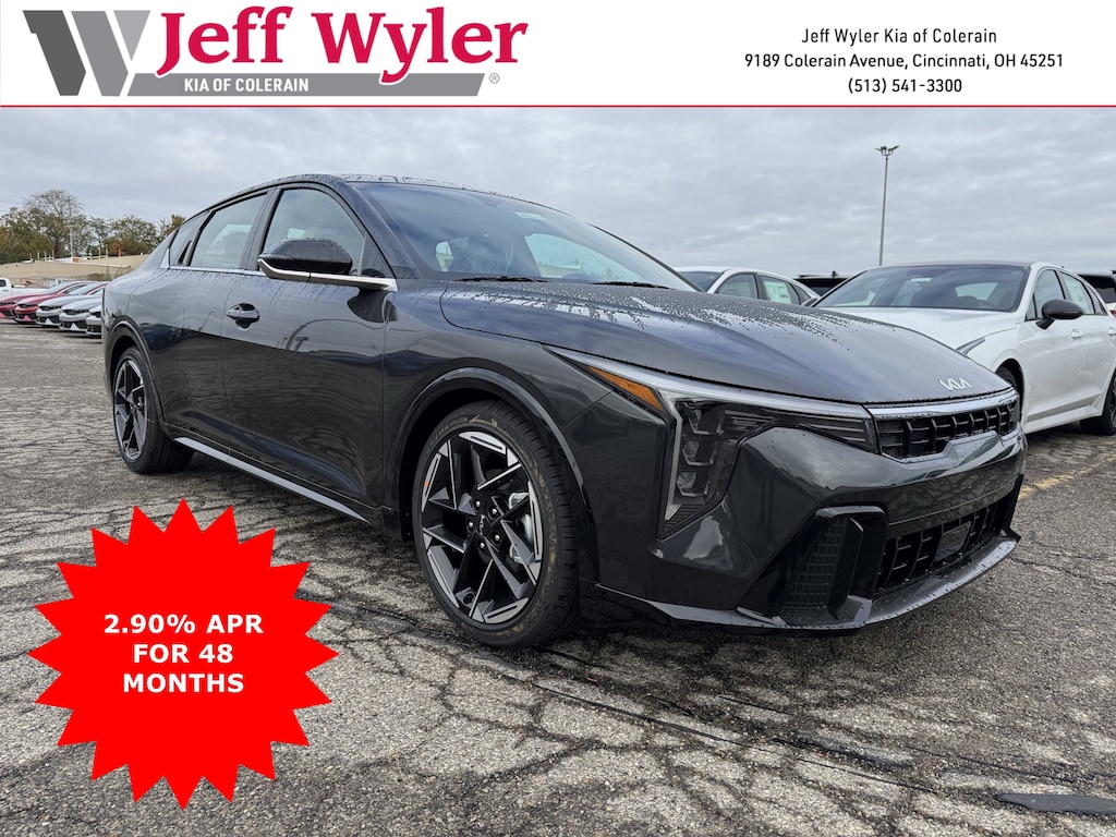 New 2025 Kia K4 GT-Line Sedan