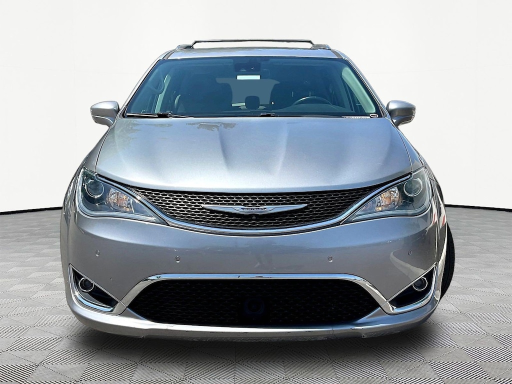 Used 2017 Chrysler Pacifica Touring-L Plus Van