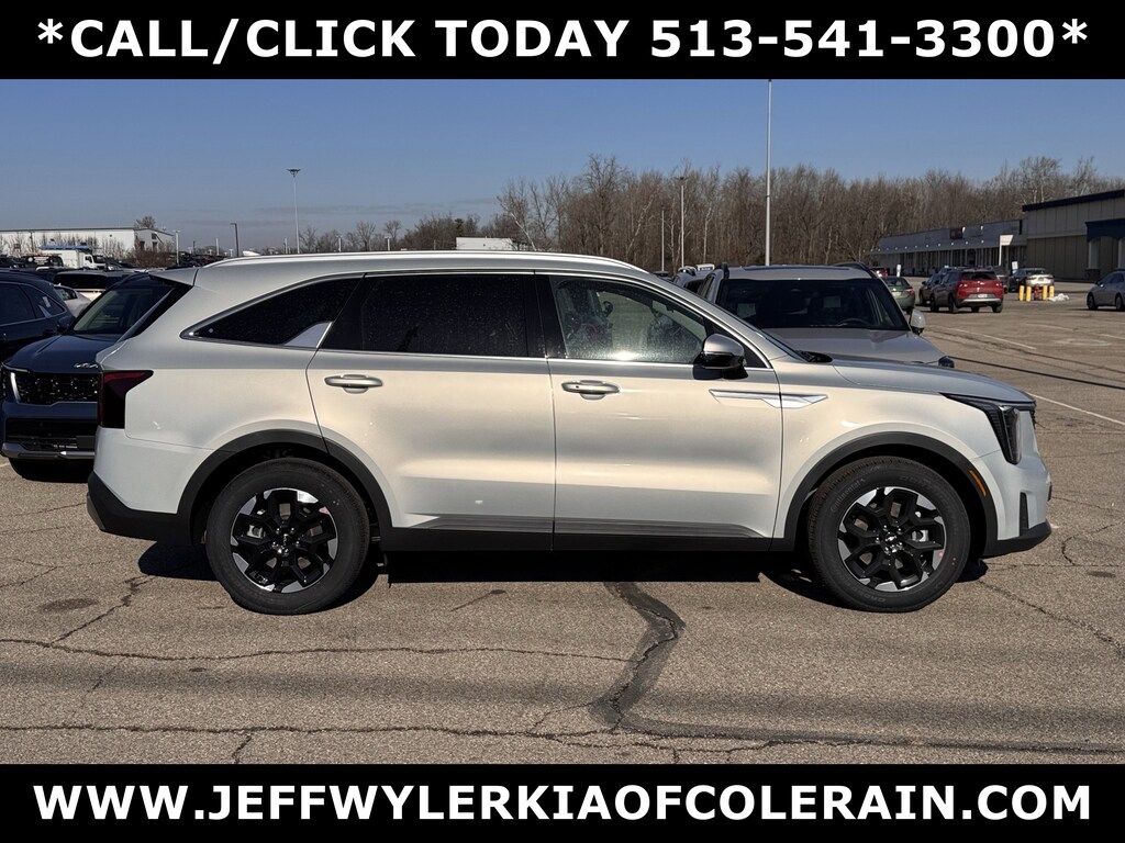 New 2026 Kia Sorento S SUV