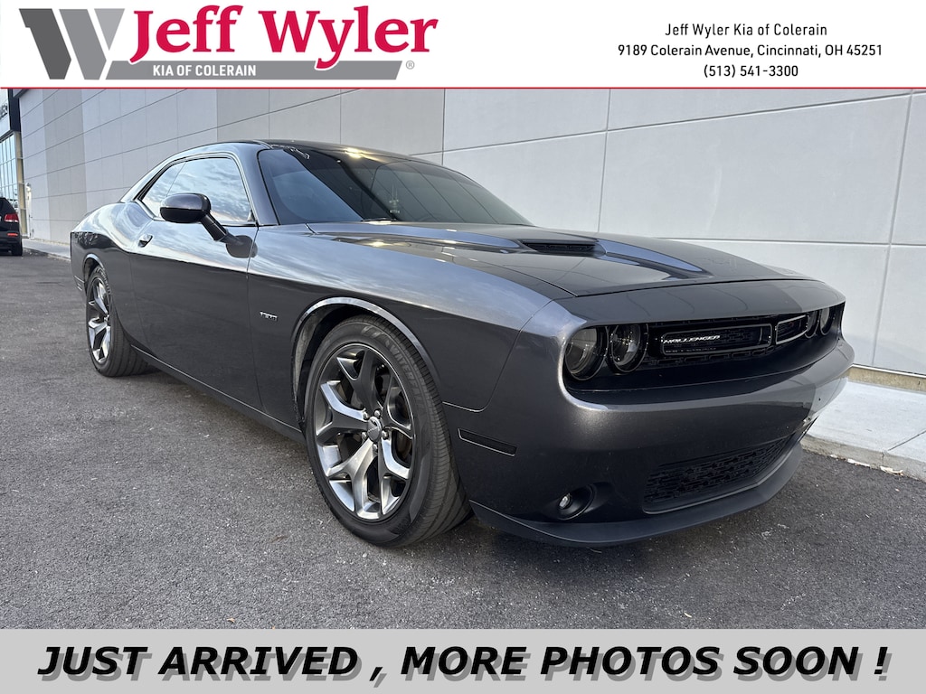 Used 2016 Dodge Challenger R/T Coupe