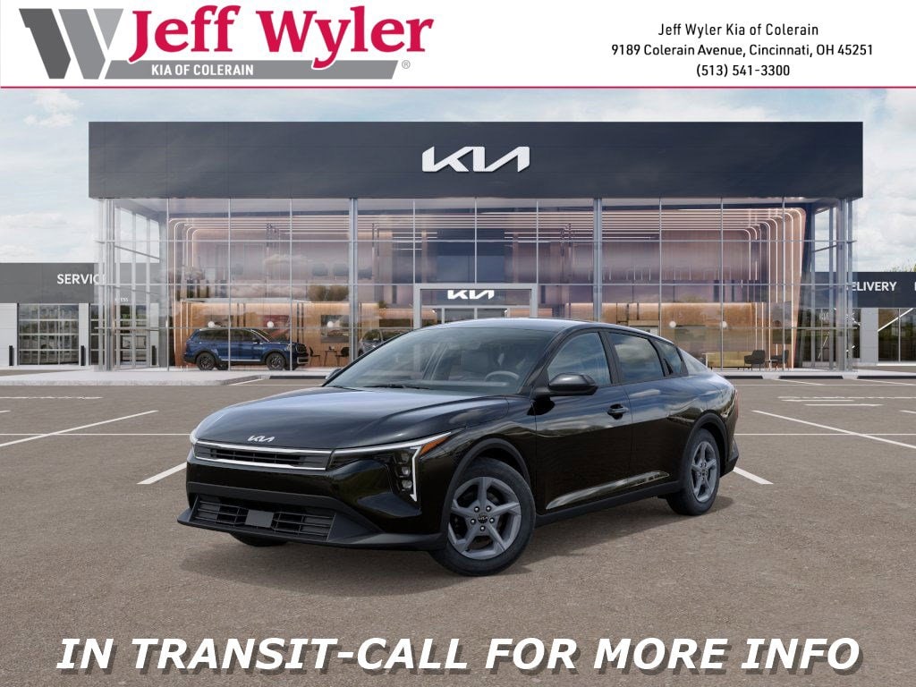 New 2025 Kia K4 LXS Sedan