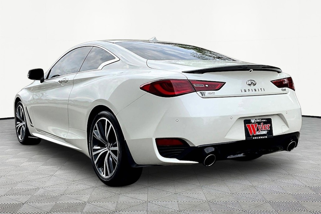 Used 2022 INFINITI Q60 LUXE Coupe