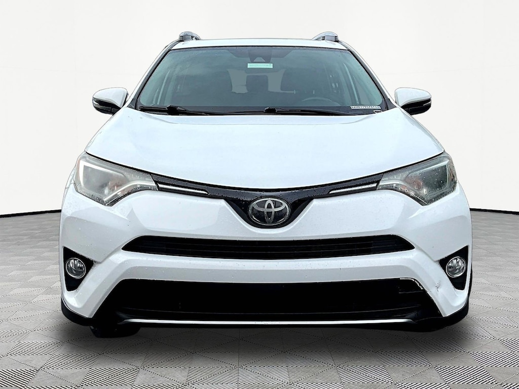 Used 2018 Toyota RAV4 XLE SUV