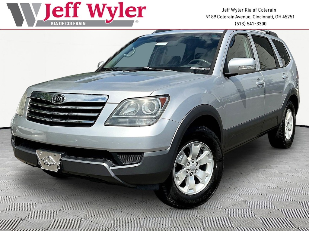 Used 2009 Kia Borrego LX V6 SUV