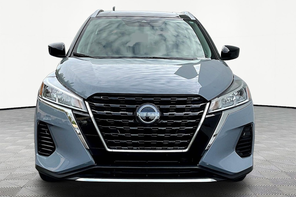 Used 2023 Nissan Kicks SV SUV