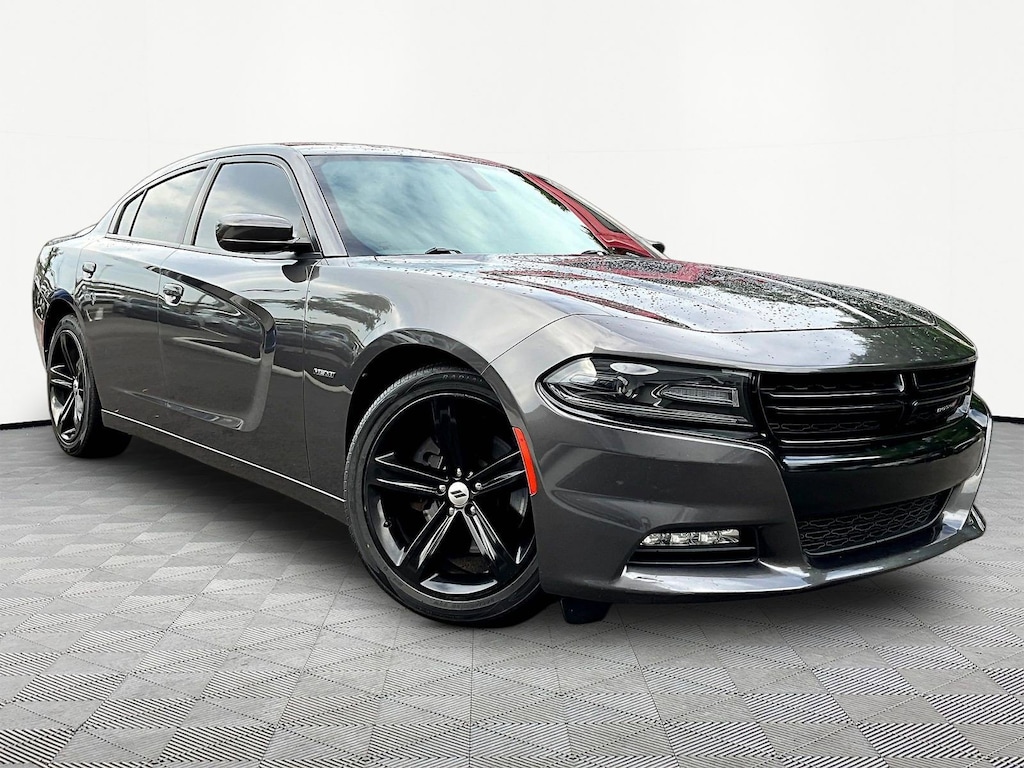 Used 2018 Dodge Charger R/T Sedan