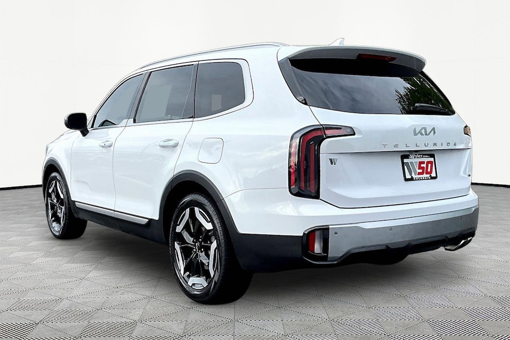 Certified 2024 Kia Telluride EX SUV