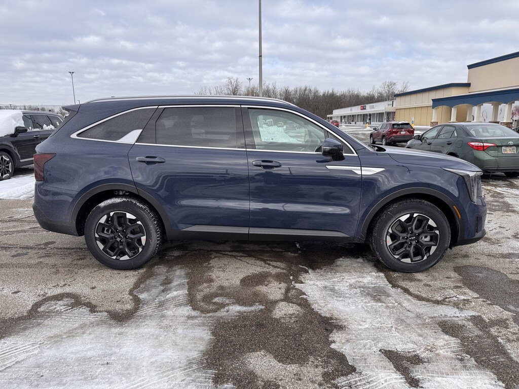 New 2026 Kia Sorento S SUV