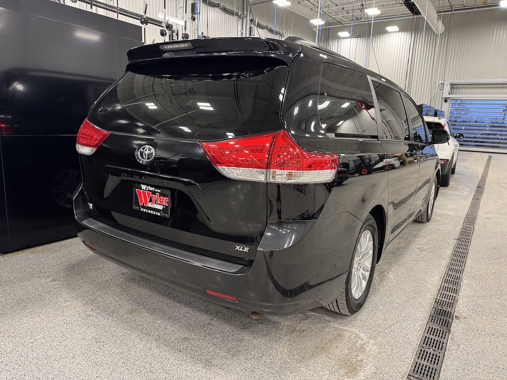 Used 2013 Toyota Sienna Van