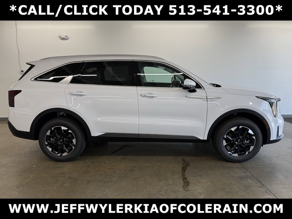 New 2025 Kia Sorento S SUV