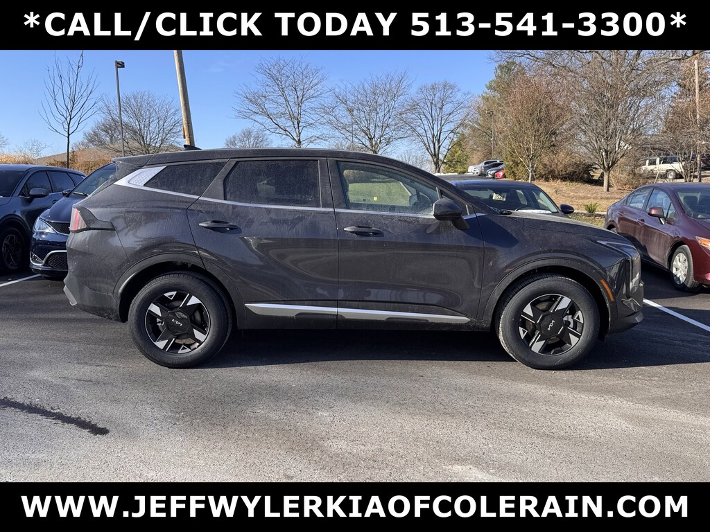 New 2026 Kia Sportage LX SUV