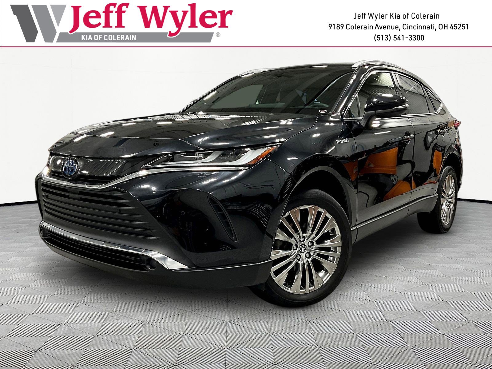 2021 Toyota Venza XLE Hybrid AWD's photo
