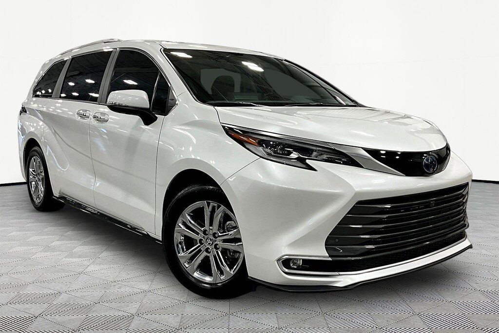 Used 2023 Toyota Sienna Platinum 7 Passenger Van Passenger Van