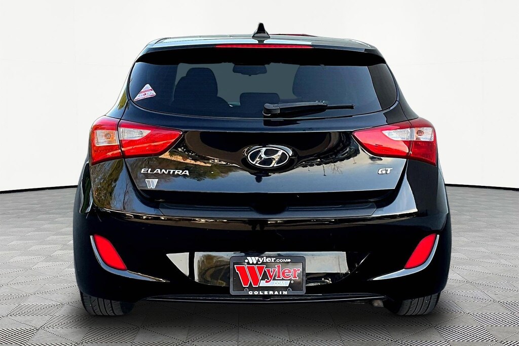 Used 2016 Hyundai Elantra GT Base Hatchback