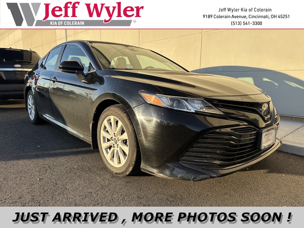 Used 2019 Toyota Camry LE Sedan