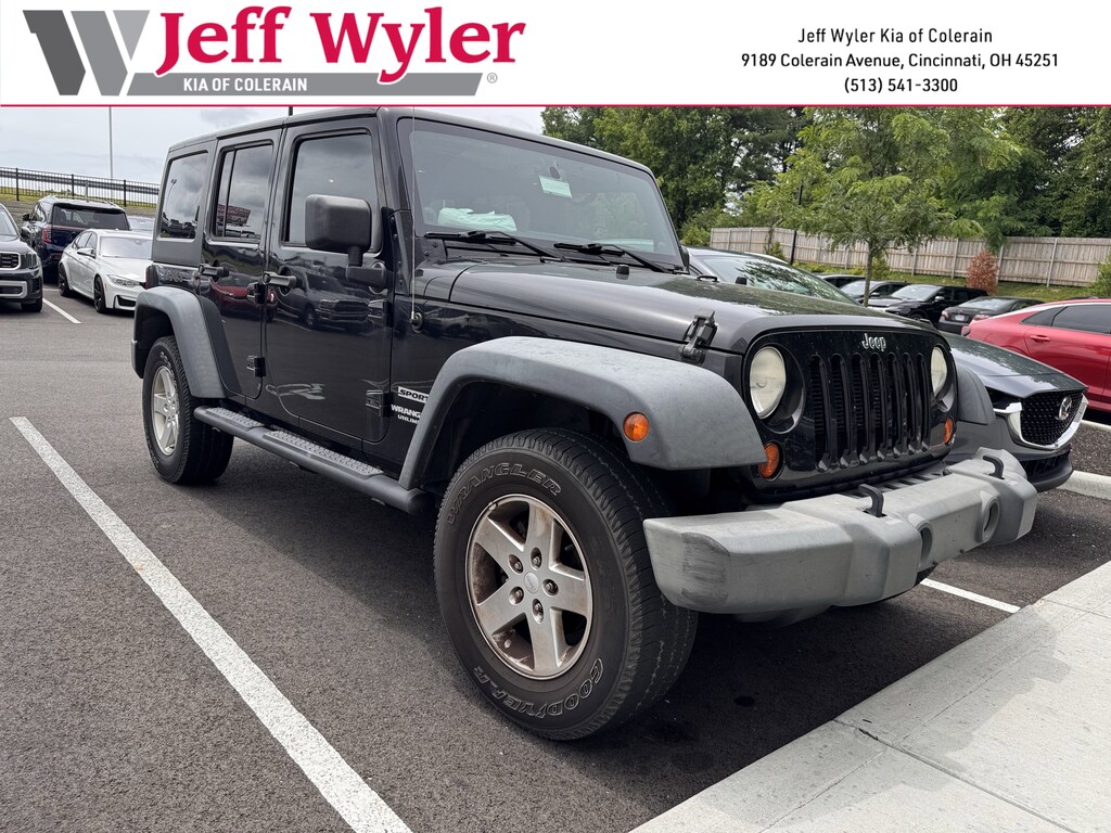Used 2013 Jeep Wrangler Unlimited Sport SUV