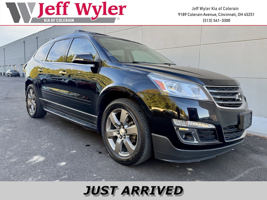 Used 2017 Chevrolet Traverse LT w/2LT SUV