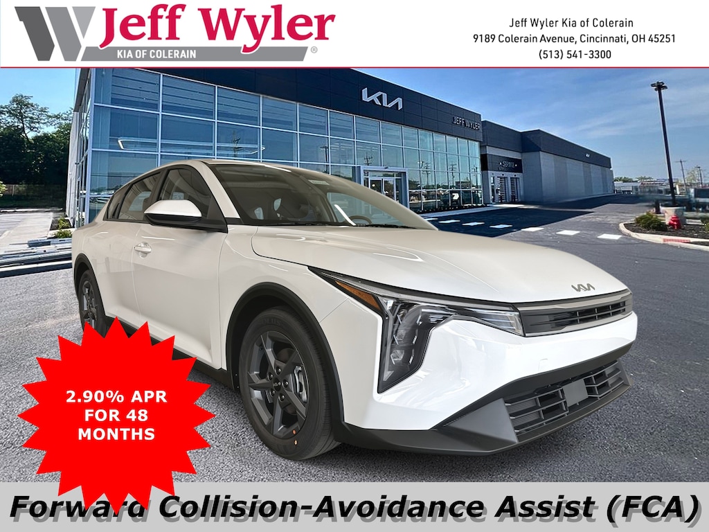 New 2025 Kia K4 LXS Sedan