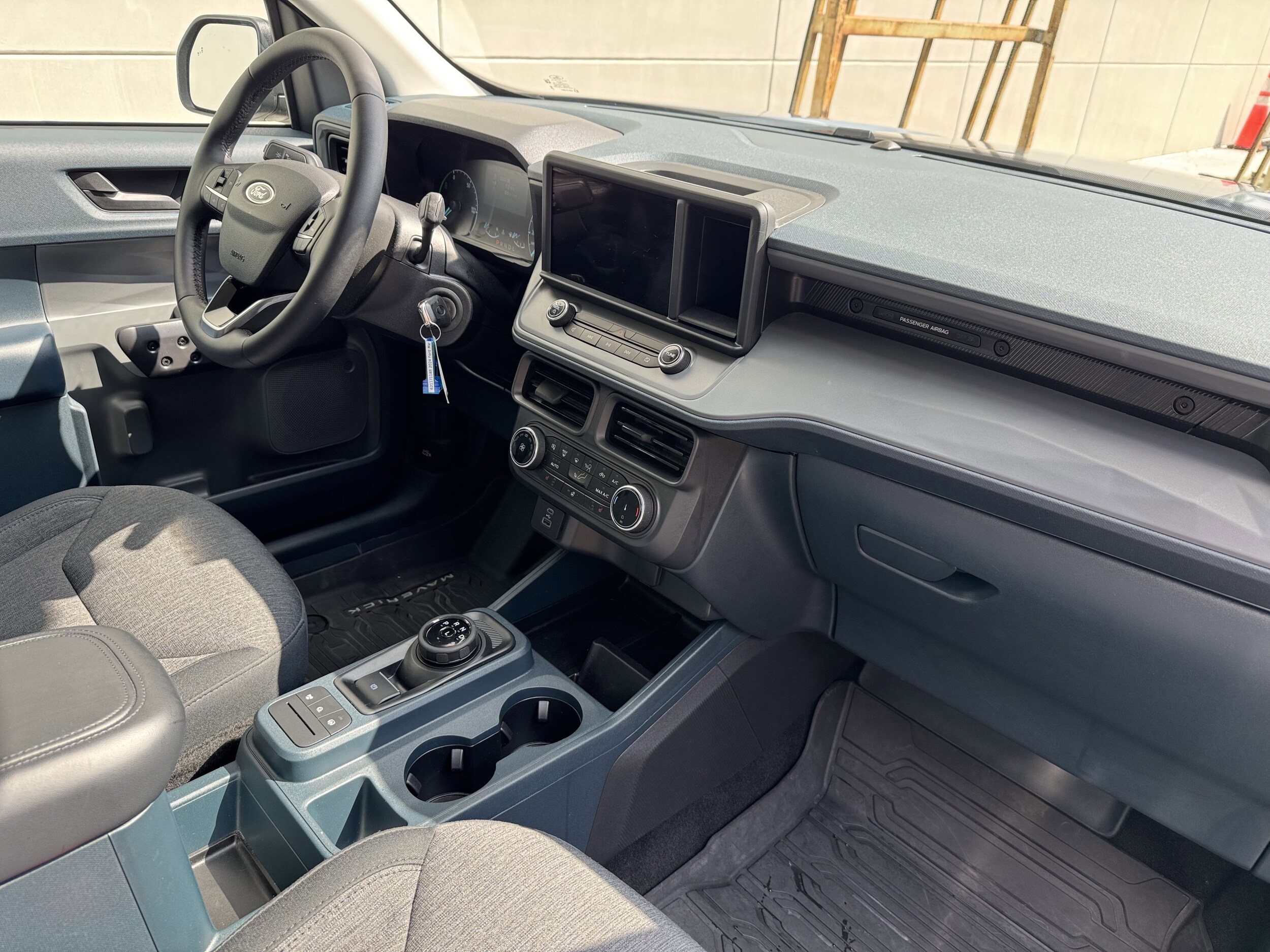 2024 Ford Maverick XLT photo 3
