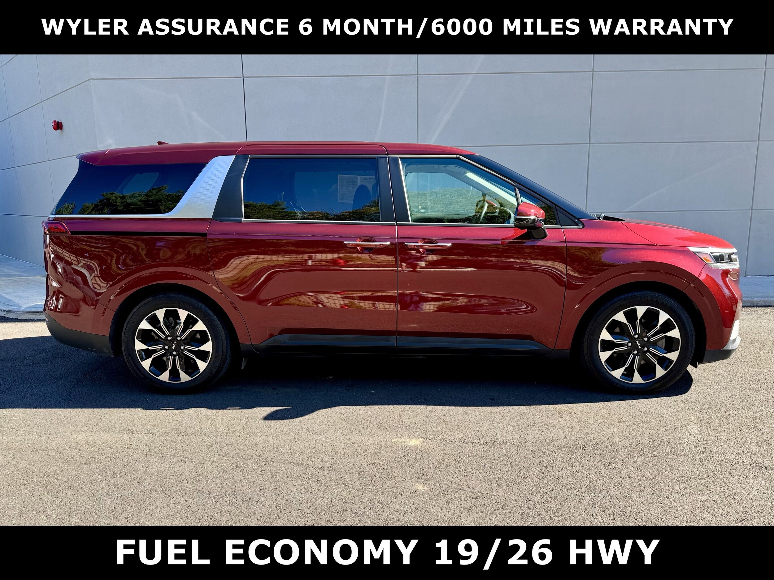 2024 Kia Carnival EX photo 2