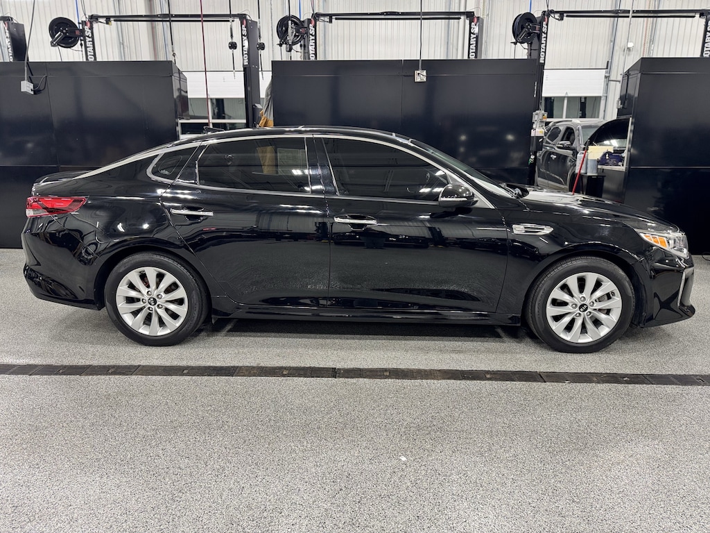 Used 2018 Kia Optima S Sedan