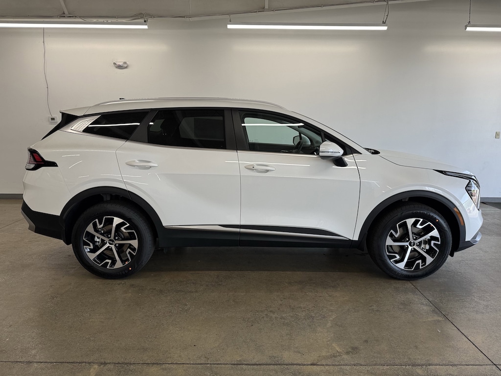 New 2025 Kia Sportage Hybrid EX SUV