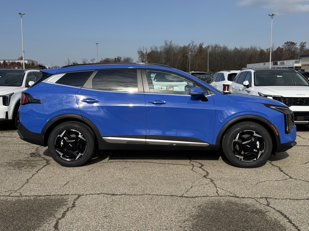 New 2026 Kia Sportage EX SUV