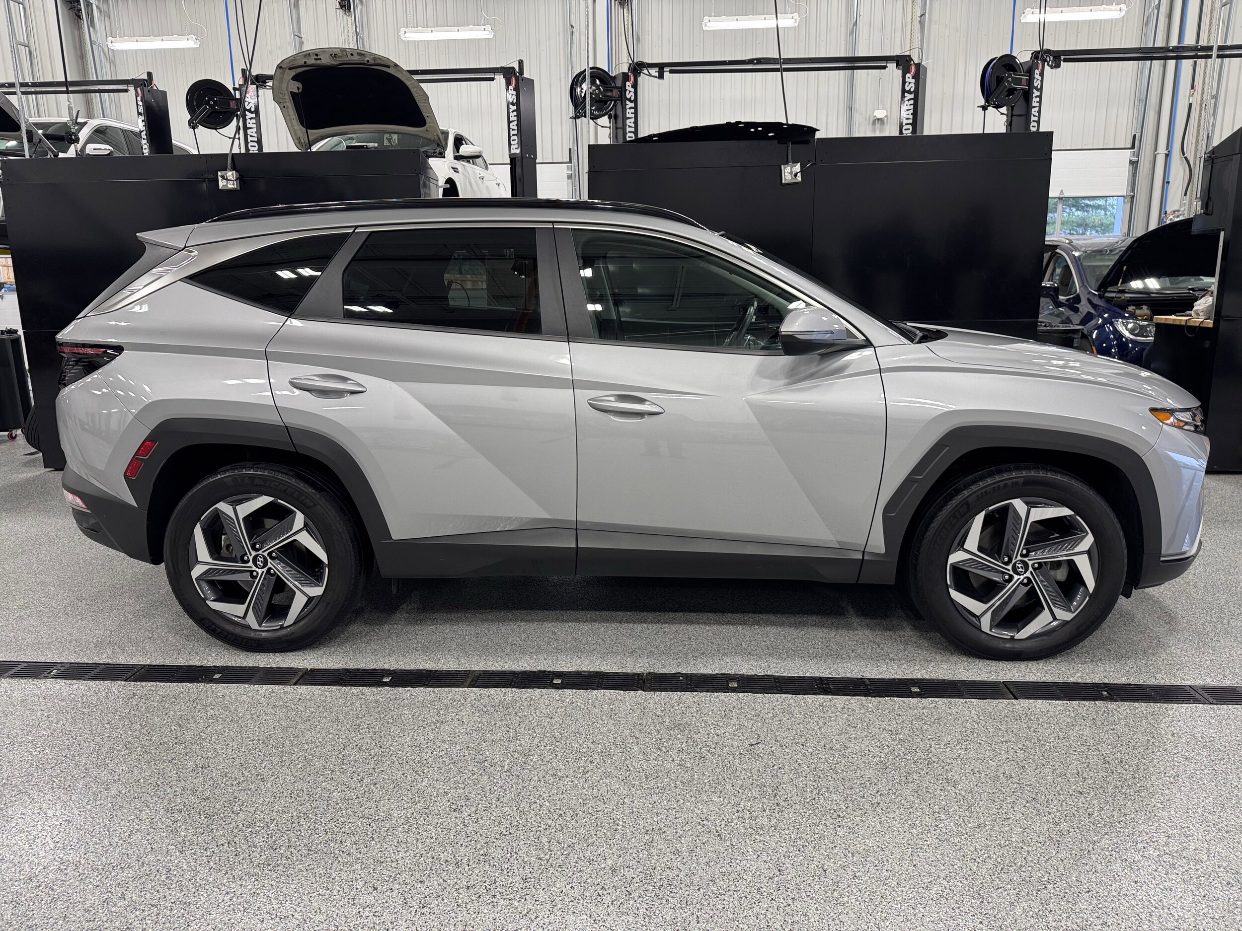 2022 Hyundai Tucson Hybrid SEL Convenience photo 2