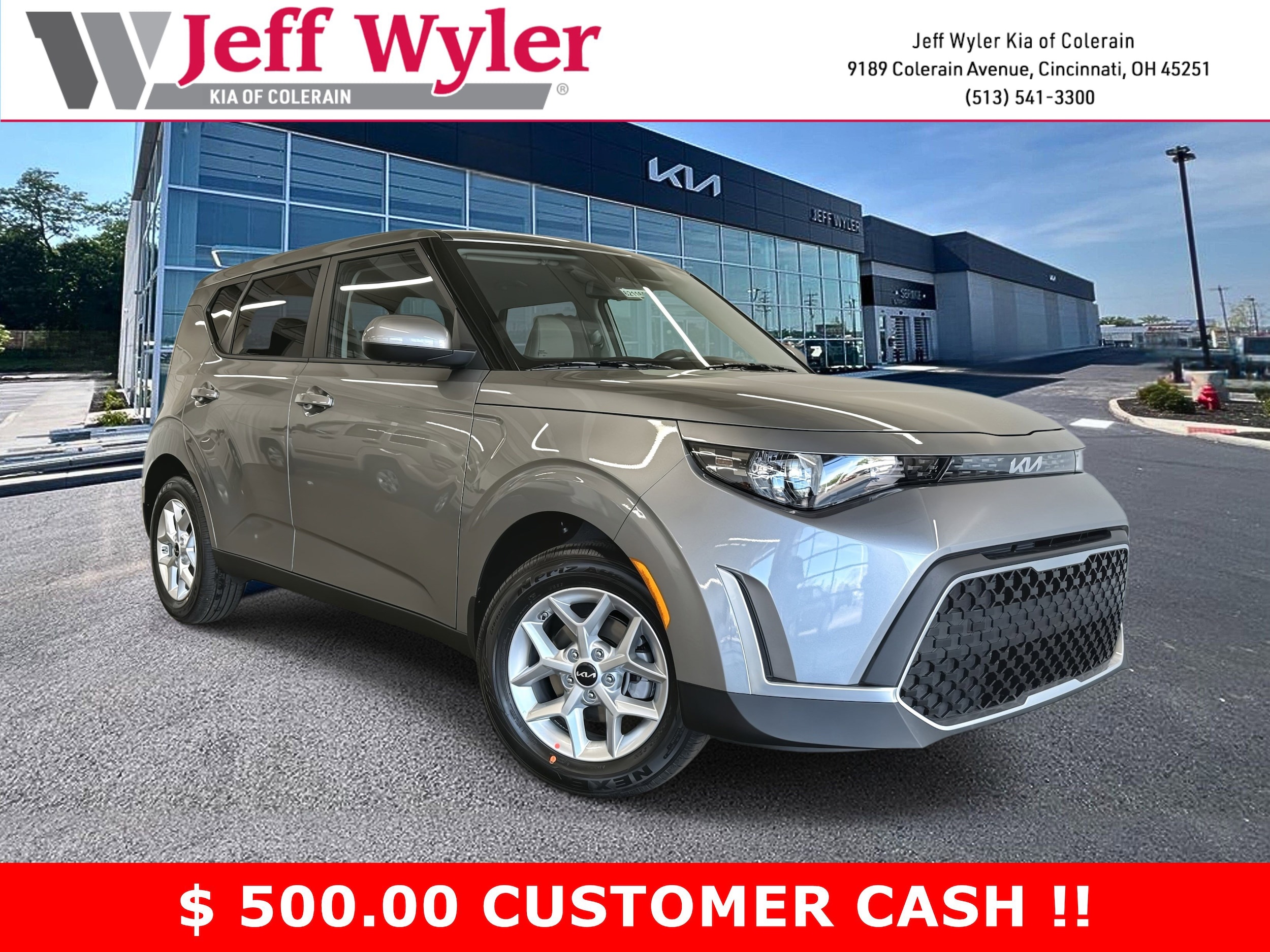 2025 Kia Soul LX's photo