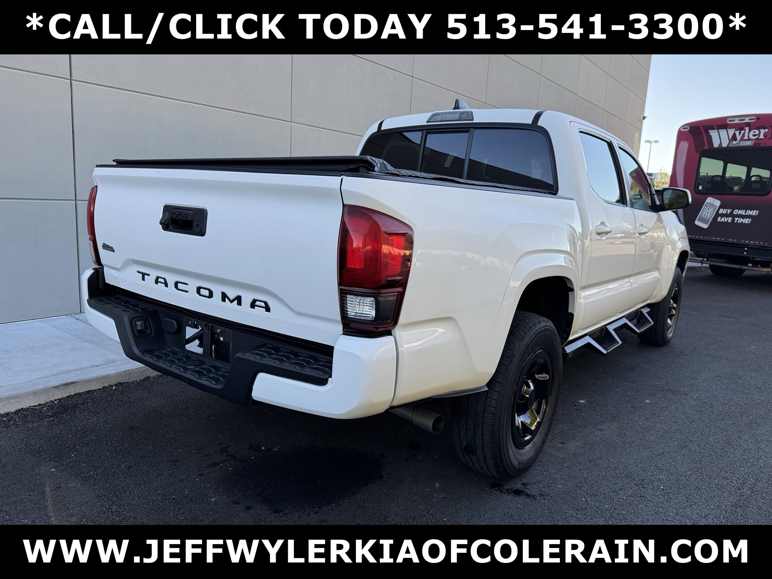 2021 Toyota Tacoma SR photo 3