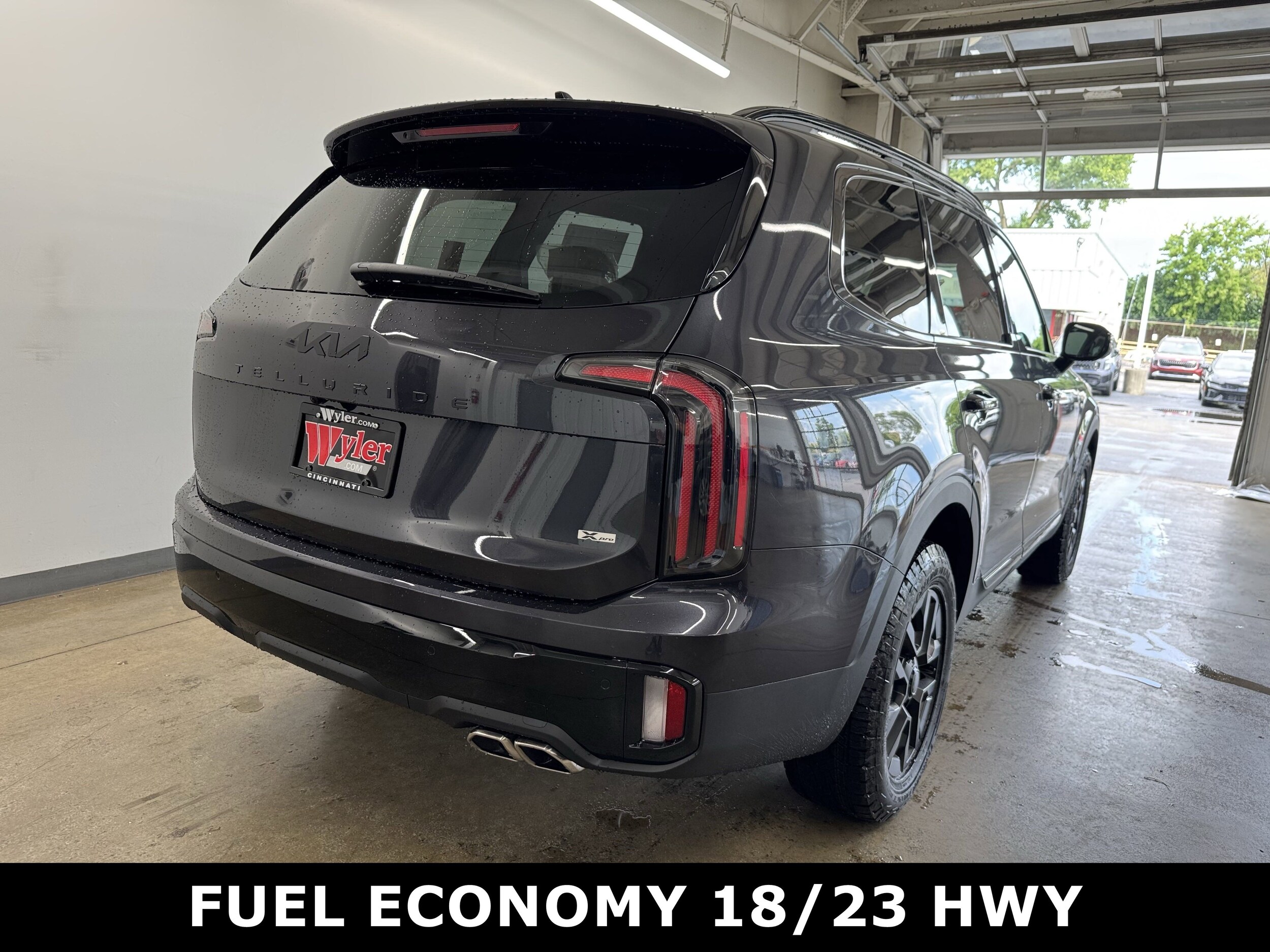 2025 Kia Telluride X-Pro photo 2