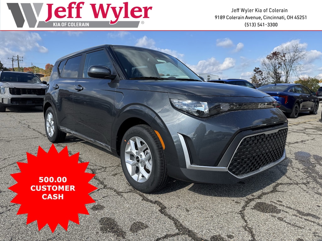 New 2025 Kia Soul LX Hatchback