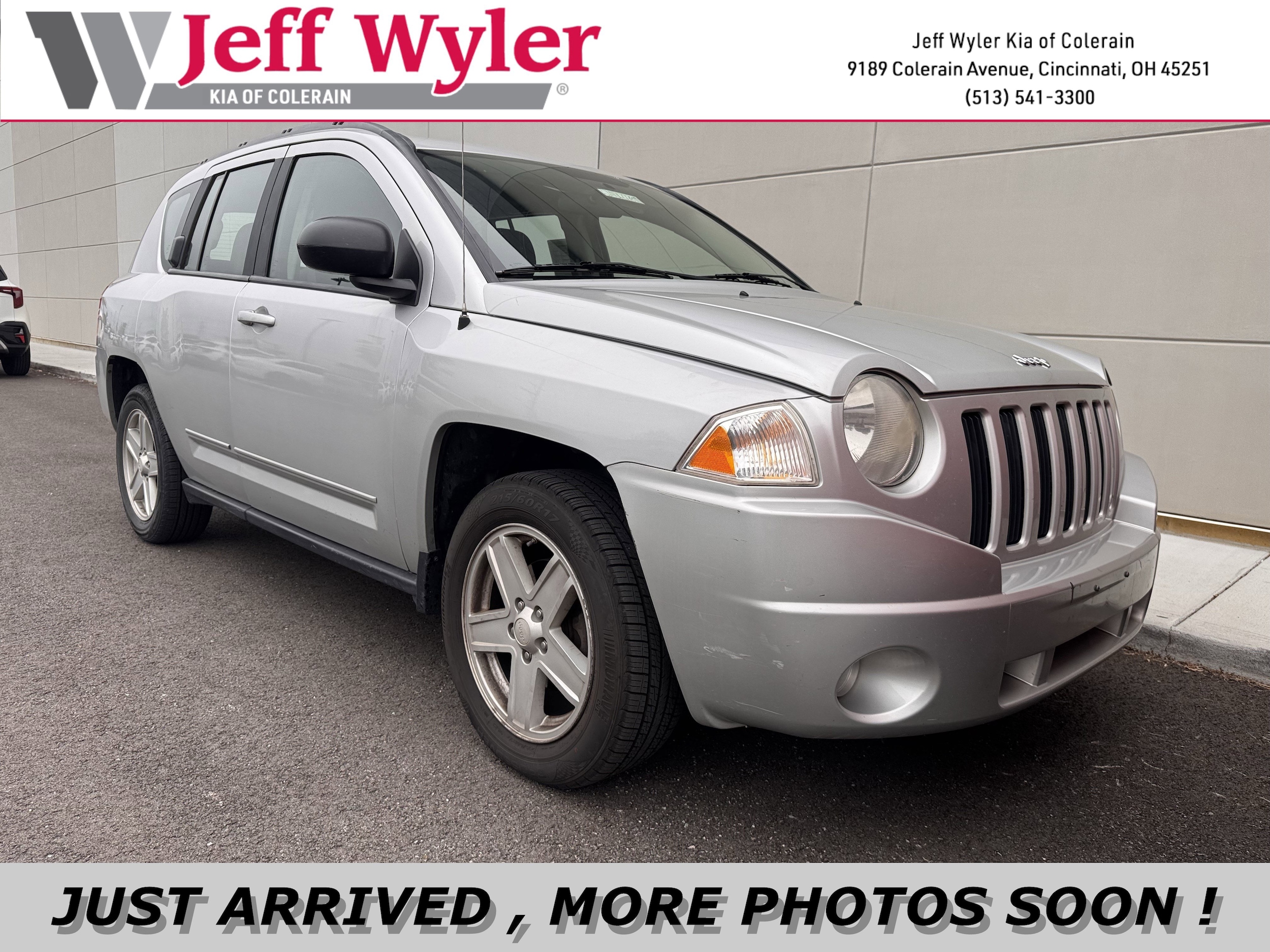 2010 Jeep Compass Sport 4X4's photo