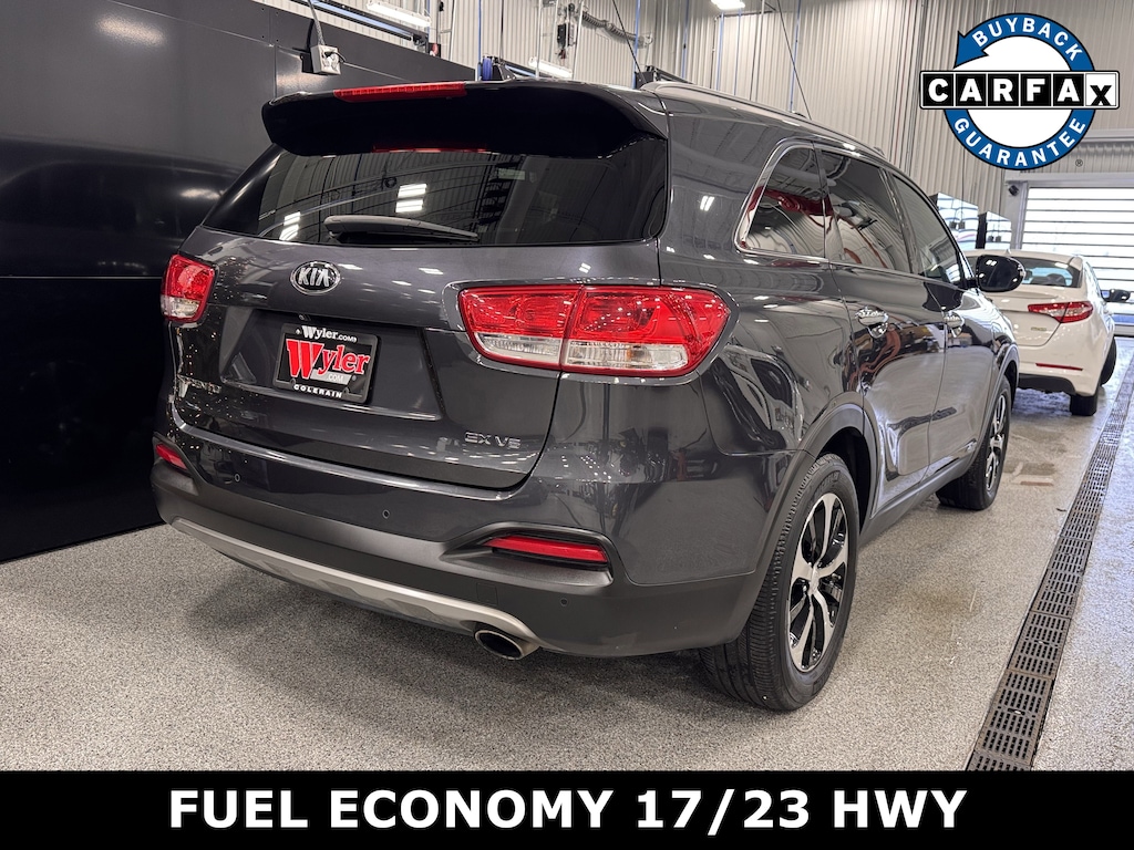 Used 2016 Kia Sorento 3.3L EX AWD SUV