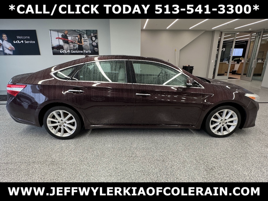 Used 2015 Toyota Avalon Limited Sedan