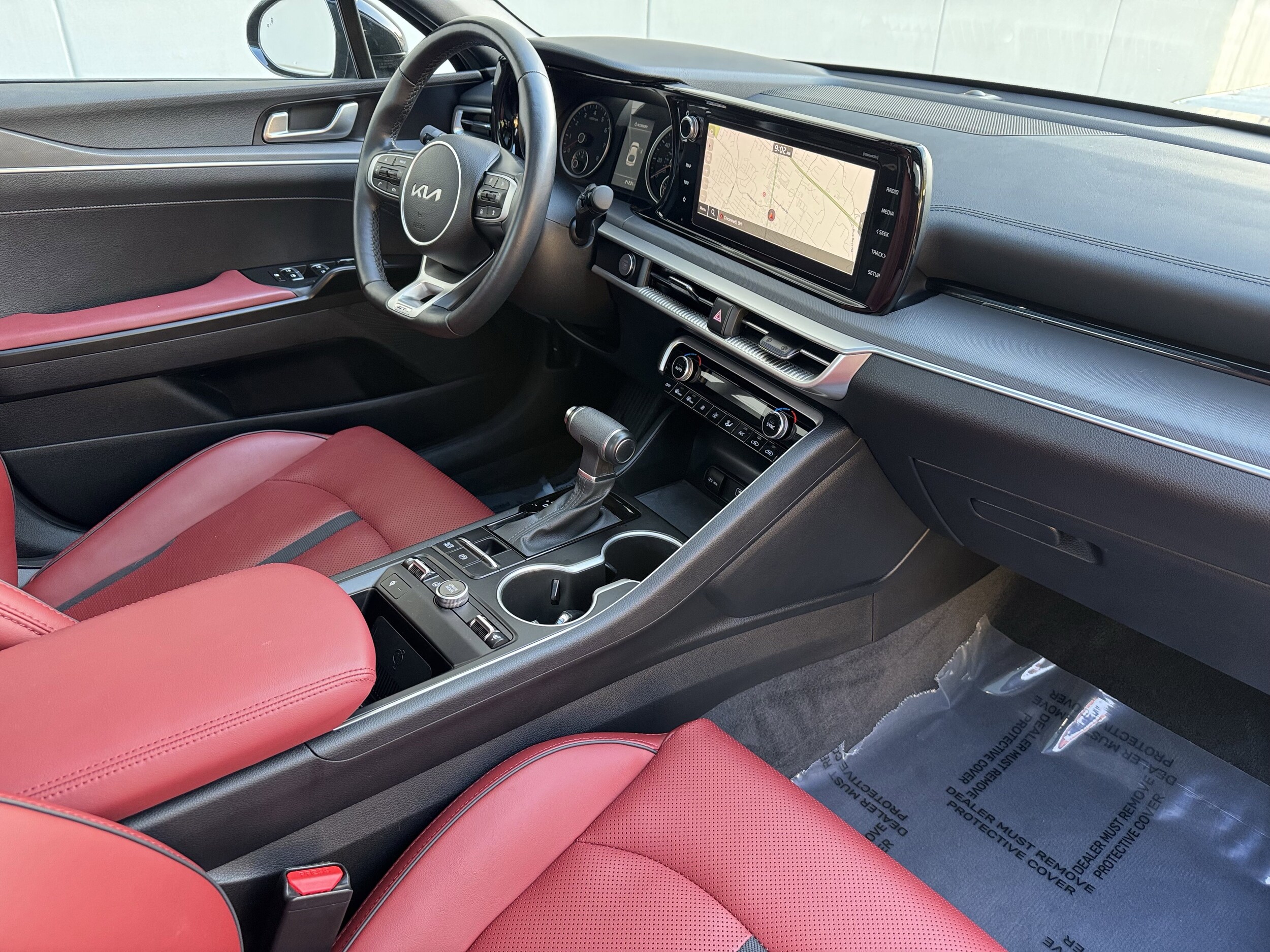 2023 Kia K5 GT-Line photo 4