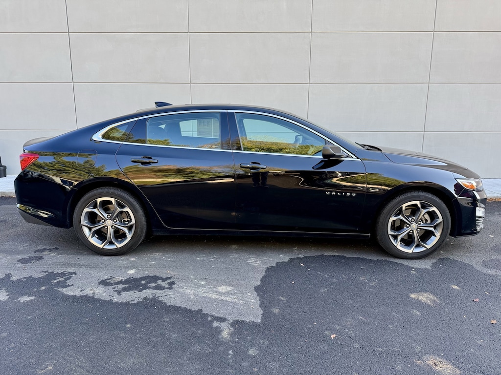 Used 2024 Chevrolet Malibu 1LT Sedan